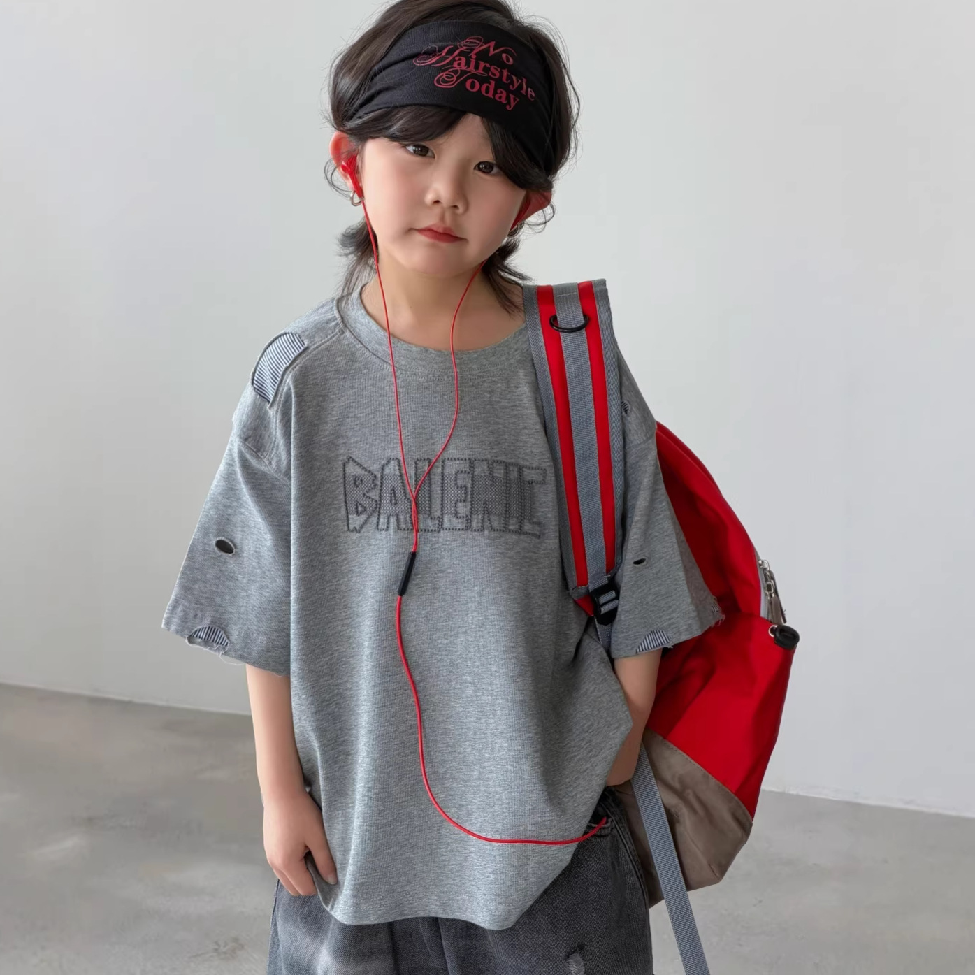2026夏季B家破洞短袖上衣潮酷刺绣男童男孩儿童圆领打底衫欧洲站