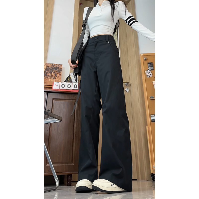 검은색