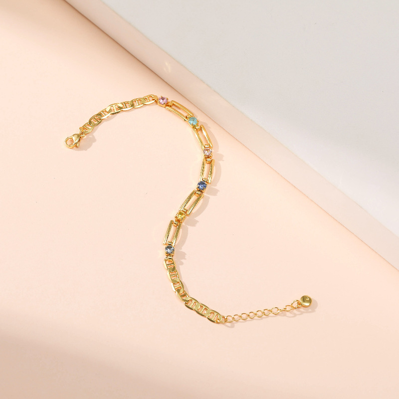 New Copper-plated 18k Real Gold Trend Bracelet Creative Hollow Zircon Temperament Small Jewelry Wholesale display picture 8