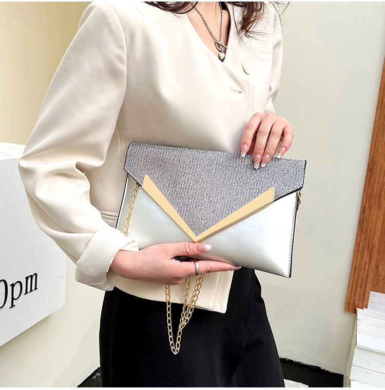 Women's Medium Pu Leather Solid Color Elegant Magnetic Buckle Envelope Bag display picture 6