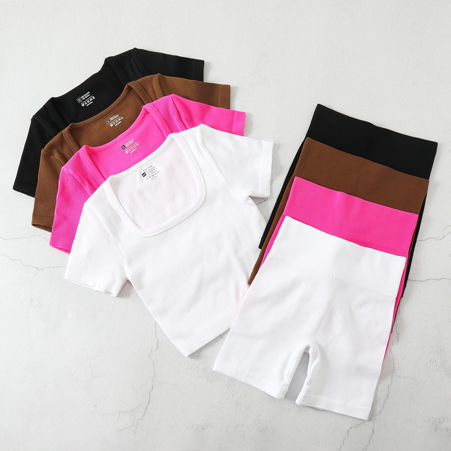 Европейские и американские трансграничные квадратные штанги с тремя указателями йога шорты спортивные топы для фитнеса персиковые брюки набор из двух частей