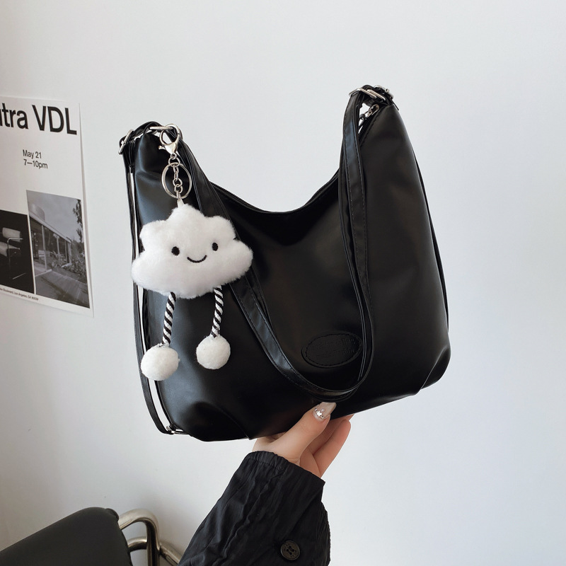 Bolsa de mujer coreana de gran capacidad bajo la axila 2024 retro nuevo otoño y invierno de hombro de moda versátil bolso de hombro