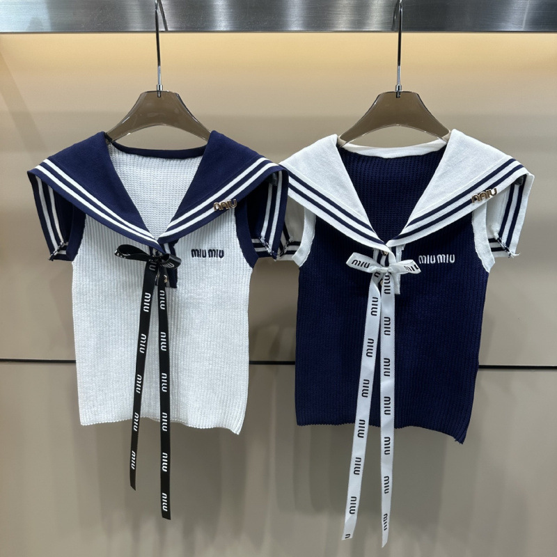 Mm25 New Summer Style Age-Reducing Girl's Navy Style Bow Brooch Knitted Vest for Women