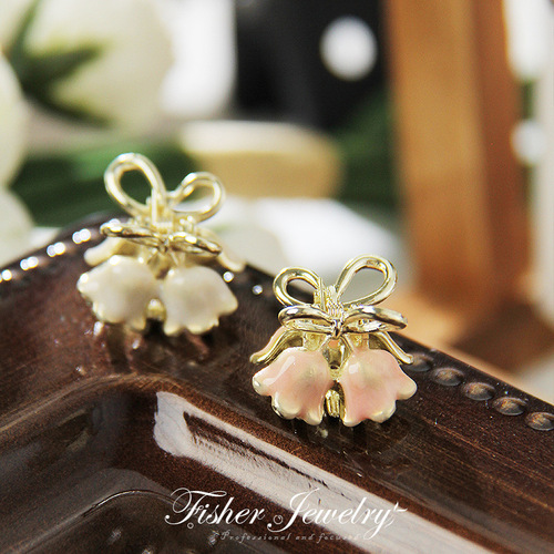 Forest-style tulip hair clip for women, summer side-side elegant small claw hair clip, sweet bangs clip, hair accessory with temperament