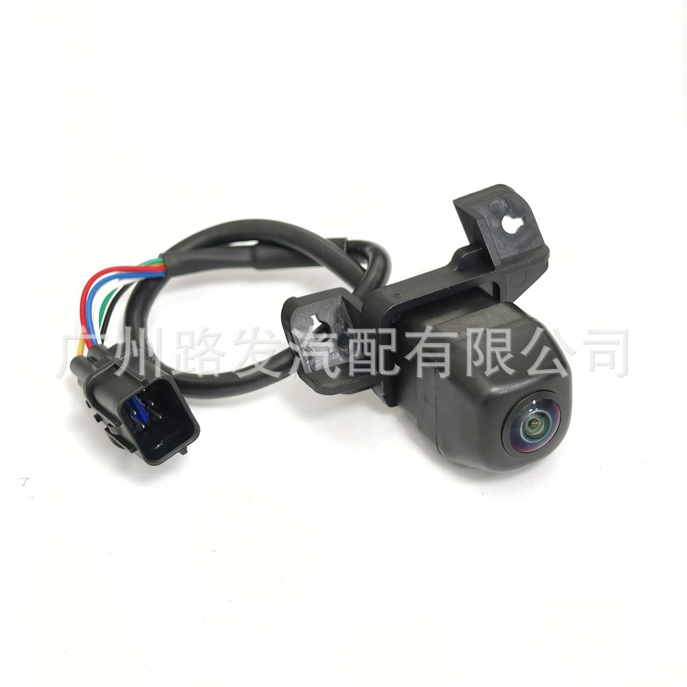 99240-S1500 подходит для камеры заднего вида Hyundai Santa Fe 2021-2023 годов выпуска.