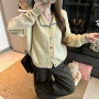 宽松娃娃领学院风甜美毛衣
