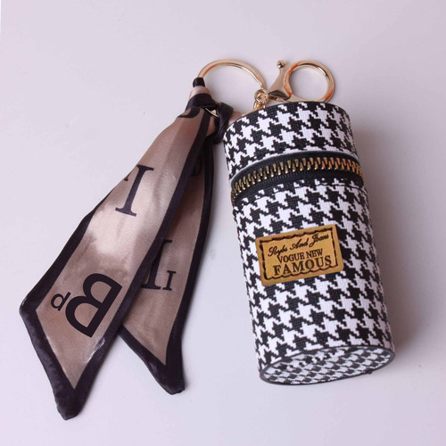 2024 New Style Lipstick-Shaped Charm for Clutch Bags – Portable Mini Coin Purse Pendant, Luxurious & High-End Accessory