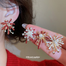 �������ݷ���������̻�����������������ϲ�����ʱ�и߼��ж���