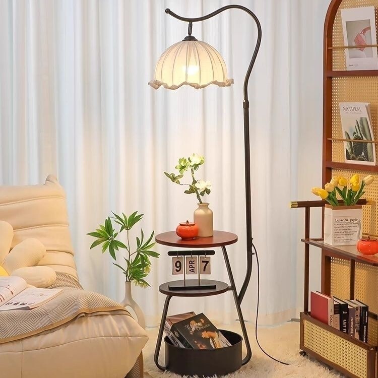 Living Room Lamp, Antique-Style Floor Lamp, Sofa, Bedroom Storage Rack, Coffee Table, Retro Atmosphere Table Lamp, Integrated Bedside Table