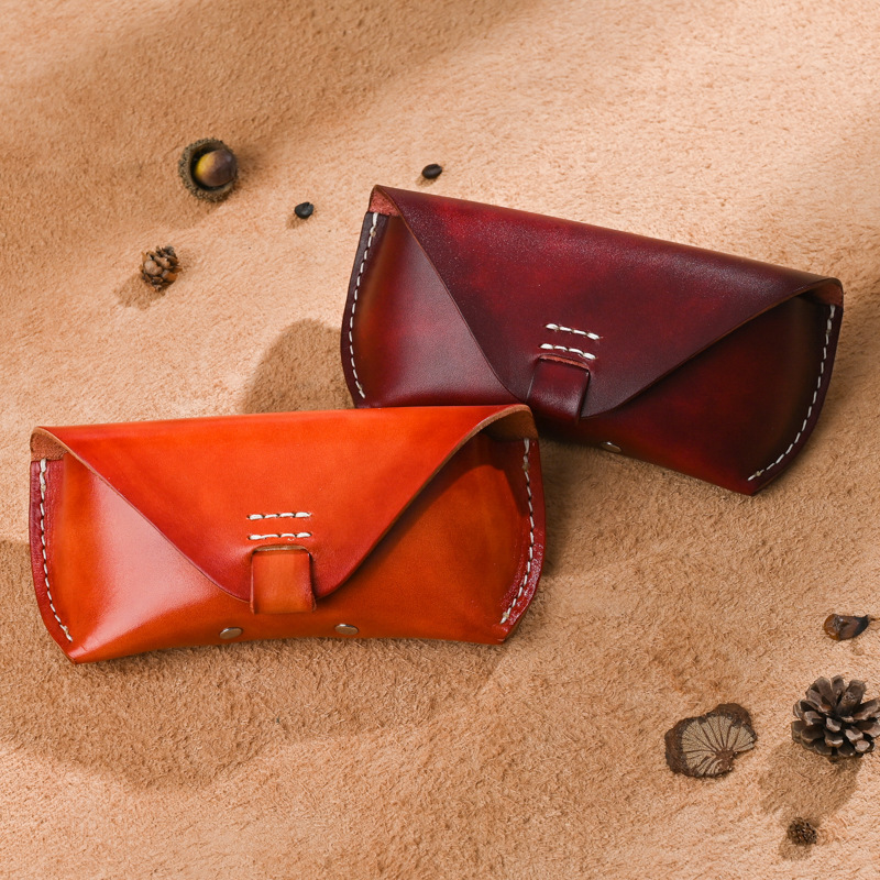 Ancient Chaoke New Handmade Glasses Case Vintage Vegetable Tanned Leather Sunglasses Bag Thickened Shaped Glasses Bag with Nose Pillar