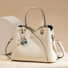 新款时尚小众高级感单肩包手提百搭款女斜跨包真皮手拎包一件代发