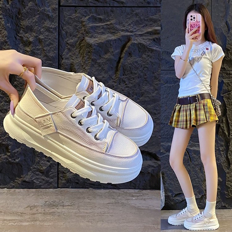 Женские белые кроссовки на толстой подошве, лето 2025, новые, дышащие, на шнуровке, спортивные, модные и универсальные повседневные туфли.