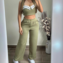 �羳�W�����Q2025�ꁆ�R�dŮ�bײɫƴ��ͨ�����e���b