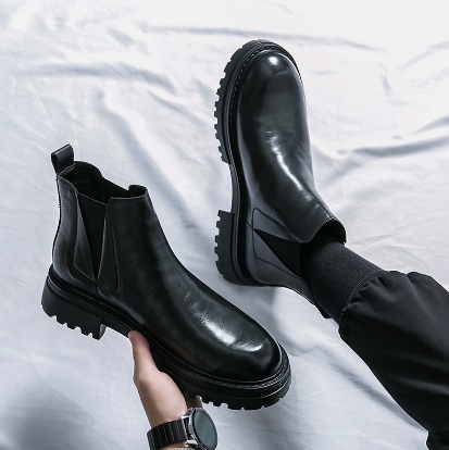 Otoño y invierno nuevos hombres casuales de moda gruesa botas Martin para hombres estilo británico coreano de alto soporte para aumentar la altura de botas cortas lotes image 7