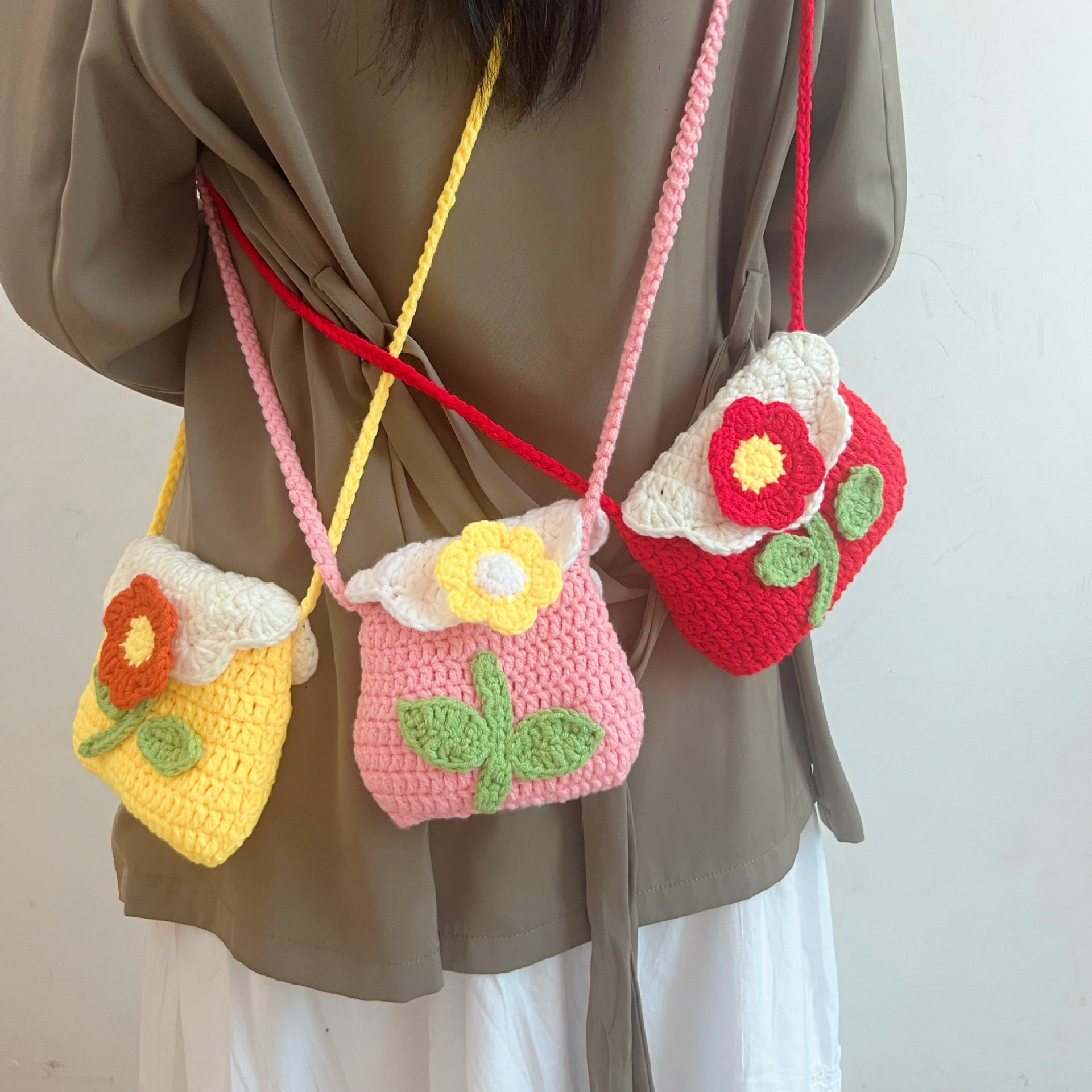 成品手工编织包毛线钩织可爱甜美花朵零钱包女孩儿童斜跨迷你包