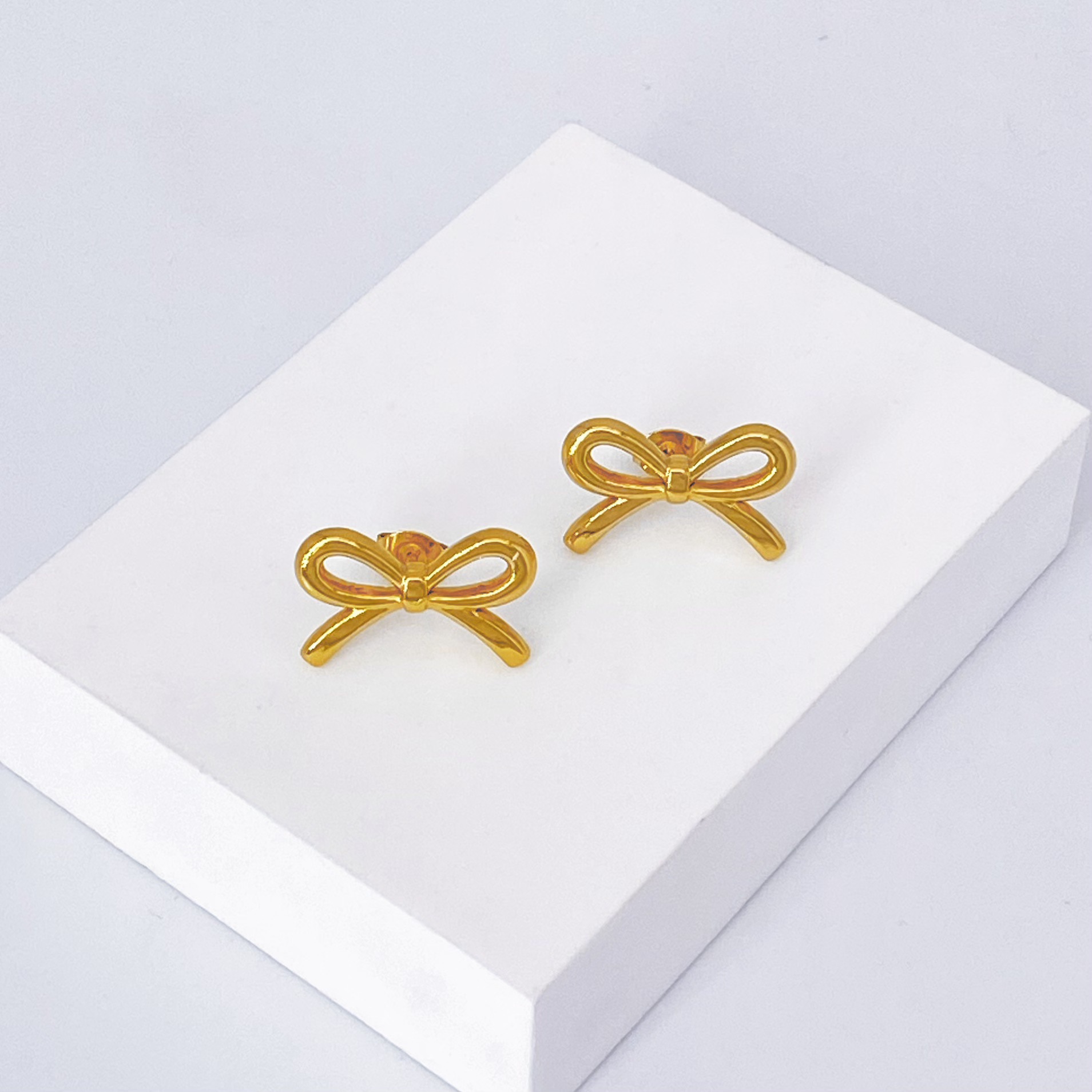 Dainty Bow Stud Earrings In Titanium Steel For Women_voghion.com