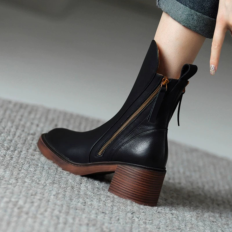23秋の新型の厚い底の丸い頭は色の双ファスナーのマーティンの靴の女性を拭きます。|undefined