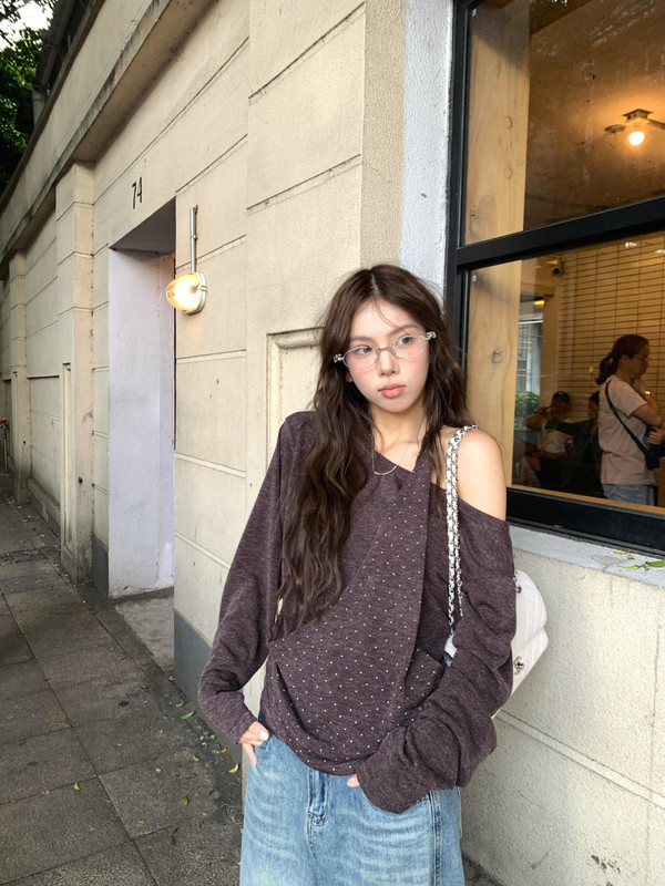 法式设计感小众别致气质长袖T恤女装秋季宽松韩系氛围感露肩上衣|undefined