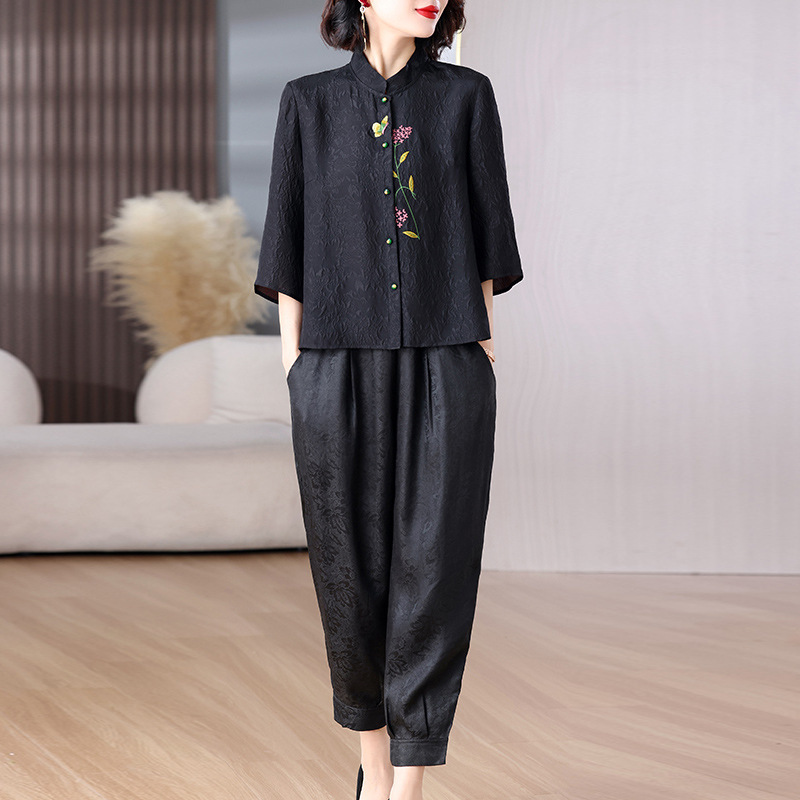 Xiangyunsha Silk Loose Suit for Women 2025 Summer High-End Middle-Aged and Elderly Mulberry Silk Slimming Look Mother's Two-Piece Suit Xiangyunsha Silk Loose Suit for Women 2025 Summer High-End Middle-Aged and Elderly Mulberry Silk Slimming Look Mother's Two-Piece Suit
