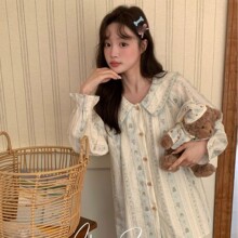 春季韩版大翻领甜美花边蕾丝长款长袖睡衣蓝屿花园