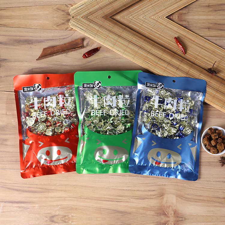 澳米伽70克牛肉粒獨立包裝香辣五香沙嗲味代餐肉脯批發散裝