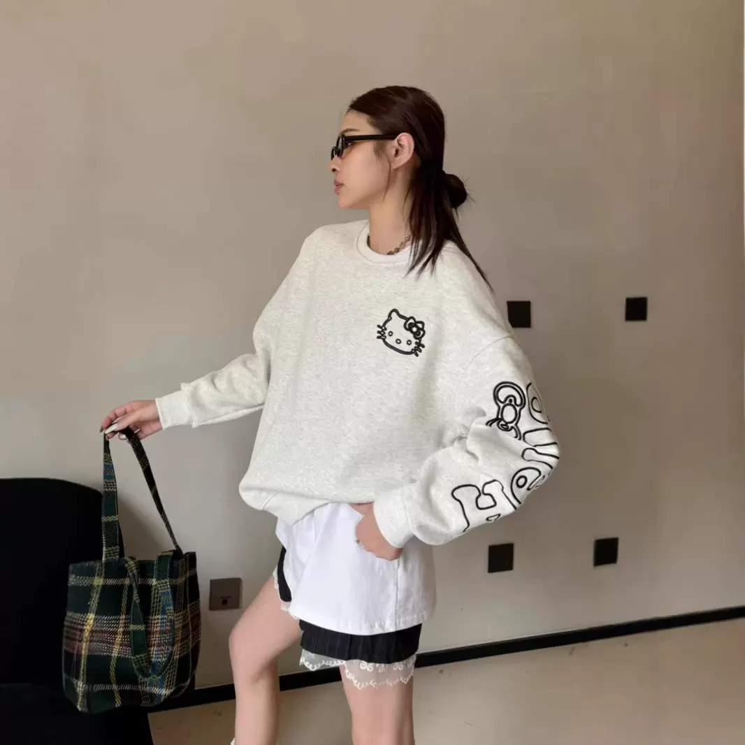 早春新款不加绒卡通刺绣奶油色氛围感休闲减龄小个子少女时尚卫衣