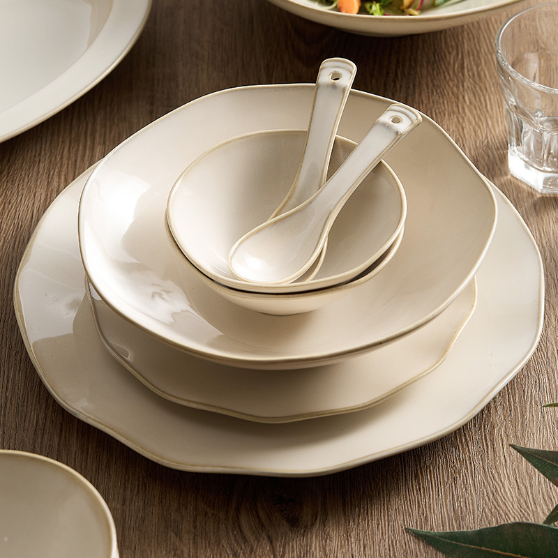 Factory Beige Bowl and Plate Set for Home Use, High-End Ceramic Tableware, Plates and Bowls, 2026 New Model, Housewarming Bowl and Chopsticks Set