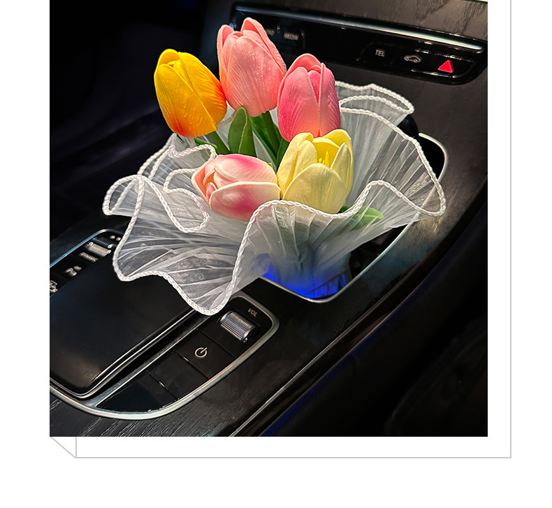 Car ornaments tulip bouquet ins style 2024 Internet famous new car center console interior decorations for girls