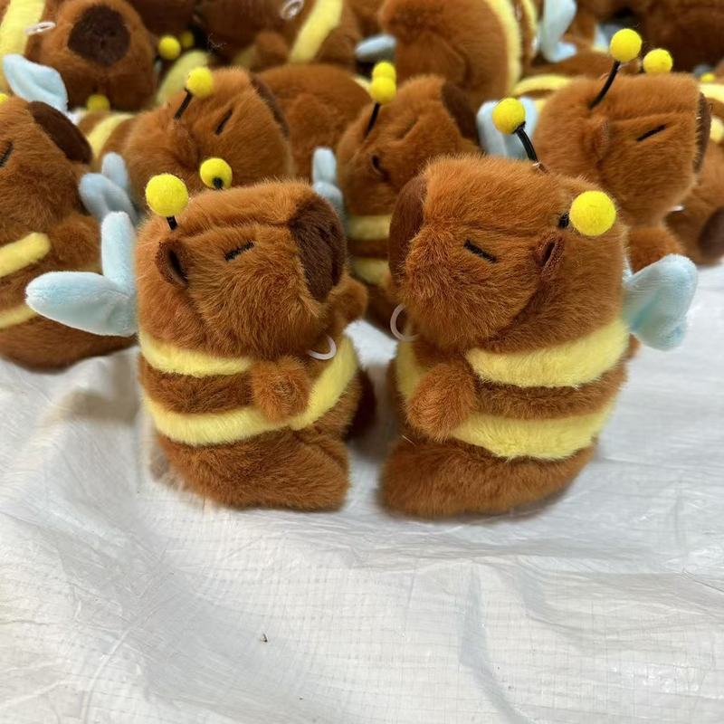 蜂カピバラの羽振動ぬいぐるみキーホルダーカピバラスティーダー外国貿易小さなギフトペンダント卸売|undefined