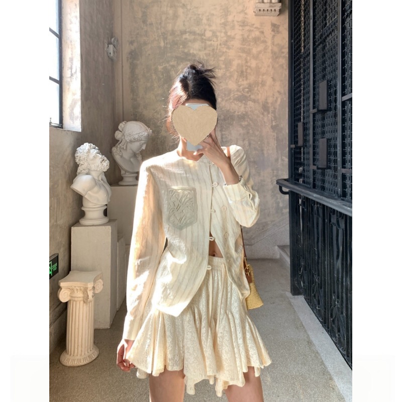 Loew* Inspiration Heavy-Duty Linen 3D Embroidery New Chinese Style Shirt Short Jacket Spring Top Loew* Inspiration Heavy-Duty Linen 3D Embroidery New Chinese Style Shirt Short Jacket Spring Top