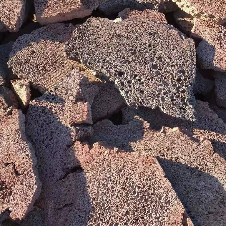 Компания Wenhao поставляет широкие плиты из вулканического камня с грибовидной текстурой по полным спецификациям и по выгодным ценам.