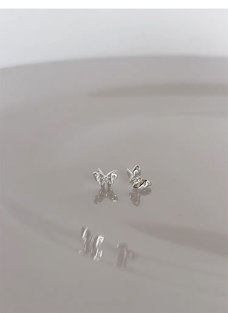2g Weight 925 Sterling Silver Ear Needle Material Ear Studs Classification 1 Pair Quantity Daily, Date Occasion 925 Sterling Silver Material Butterfly Pattern Women's Gender Plating Design Sweet, Simple Style Style 1 Pair 925 Sterling Silver Butterfly Ear Studs 1