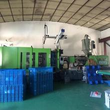 东华三代750吨一台准全新机2022年，下模1000螺杆110注塑量4000克