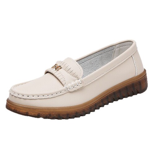 Mom's shoes with soft leather soles, comfortable women's shoes for autumn, flat single shoes for middle-aged and elderly, one-step big size moccasins