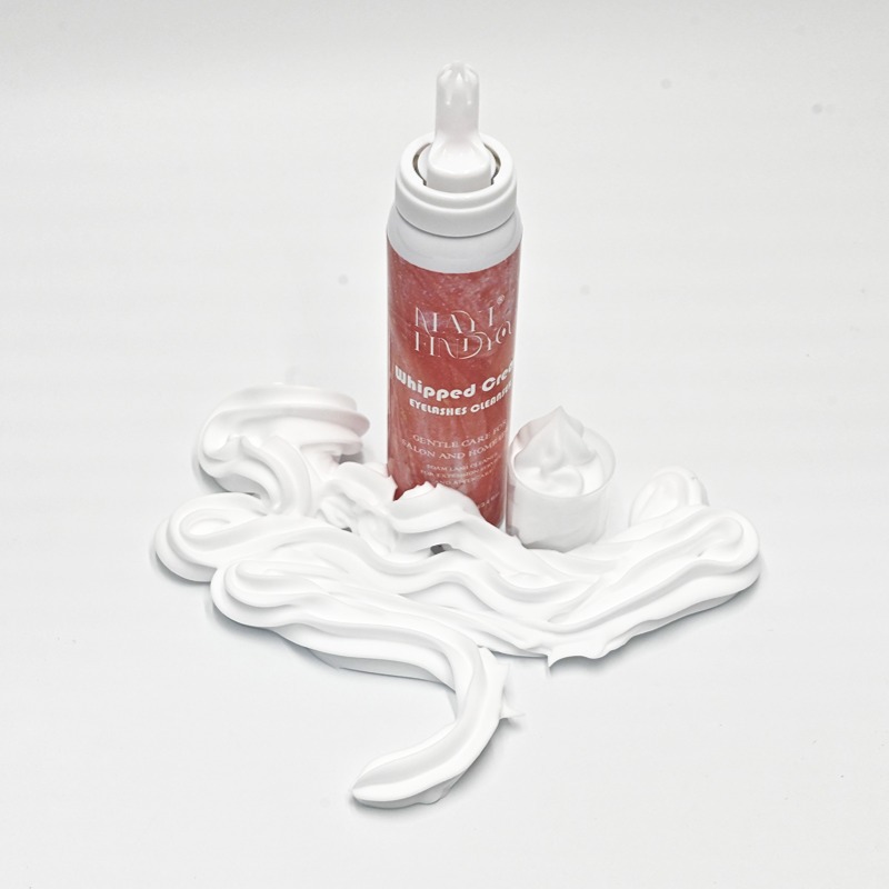 흰색 무향 크림 무스