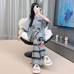 2025 新しい夏のモーダルパジャマ女性の半袖ズボンスーツ漫画ルーズ夏は家の服の外で着用できます