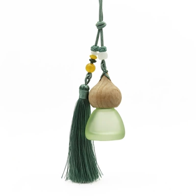 Car hanging: car rearview mirror decoration, high-end