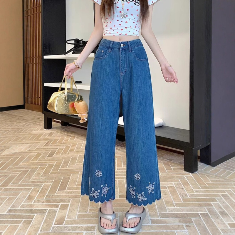 Trendy Tencel Hollow Floral Embroidery Wide-Leg Jeans for Women 2025 Summer Thin High-Waisted Slimming Cropped Pants Trendy Tencel Hollow Floral Embroidery Wide-Leg Jeans for Women 2025 Summer Thin High-Waisted Slimming Cropped Pants