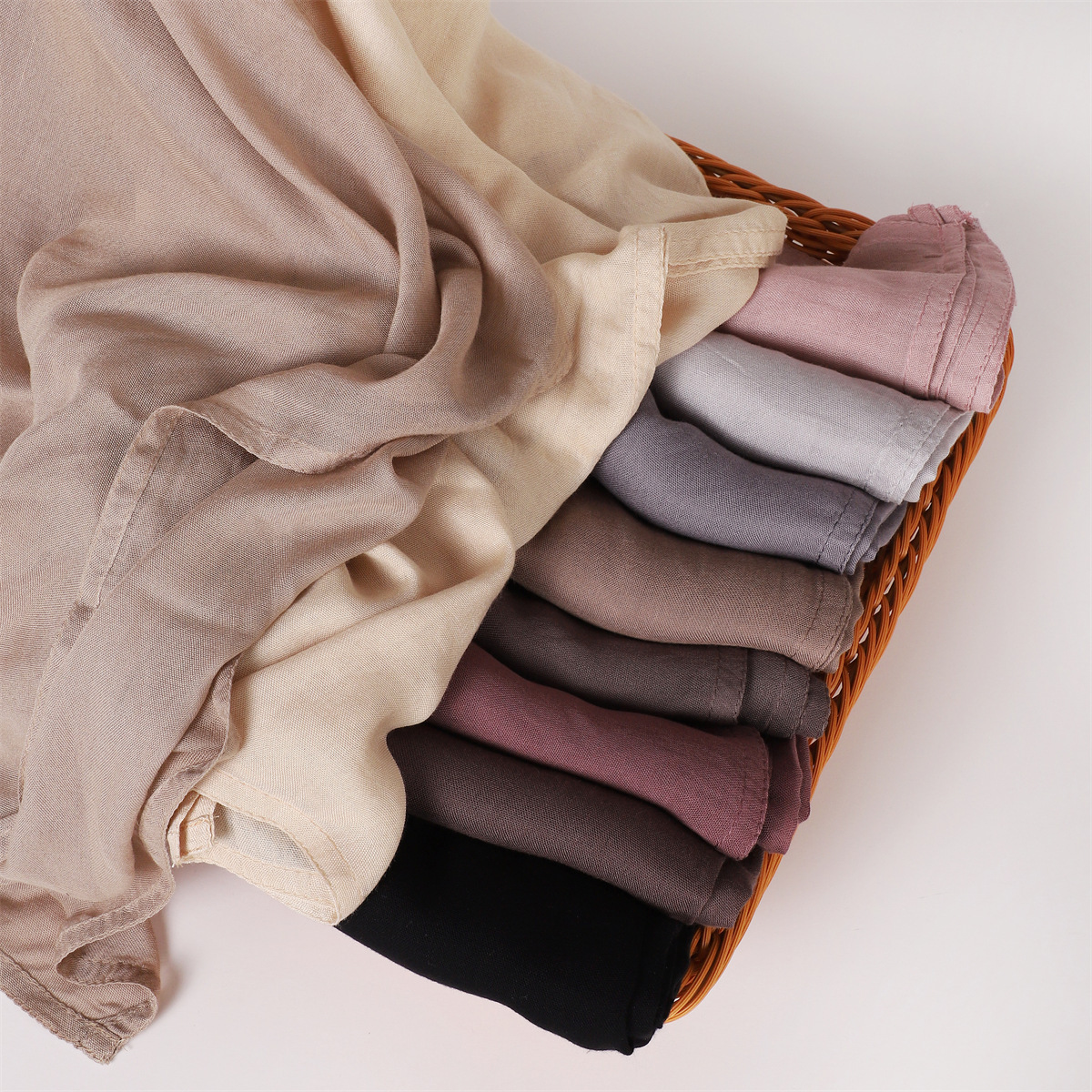 Soft Viscose Cotton Solid Color Scarf Fashion Wide Edge Thin Hijabs High Quality Headscarf Long Shawls for Muslim Woman