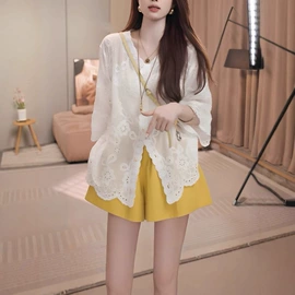 花边;女式针织衫;吊带背心