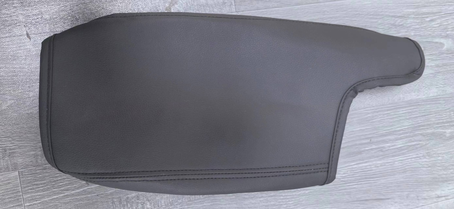 Special Subaru Impreza lmpreza-crosstrek2018-2023 Leather Armrest Case Pad for Special Car