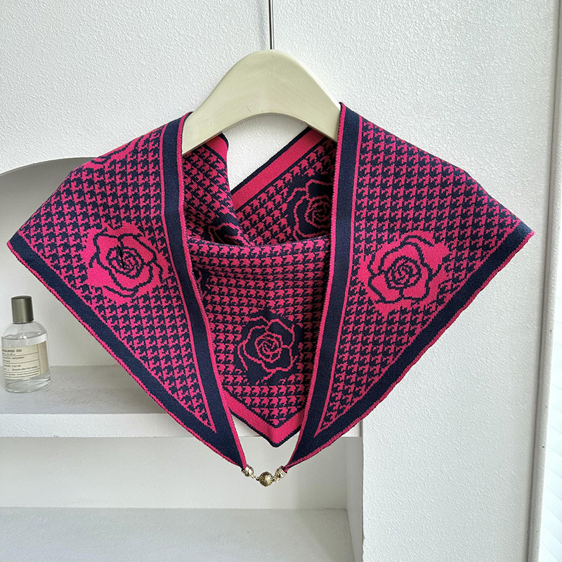 Nueva hebilla magnética bufanda de triángulo de punto para mujer otoño e invierno cálido cuello bufanda de protección de moda todo fósforo suave bufanda decorativa