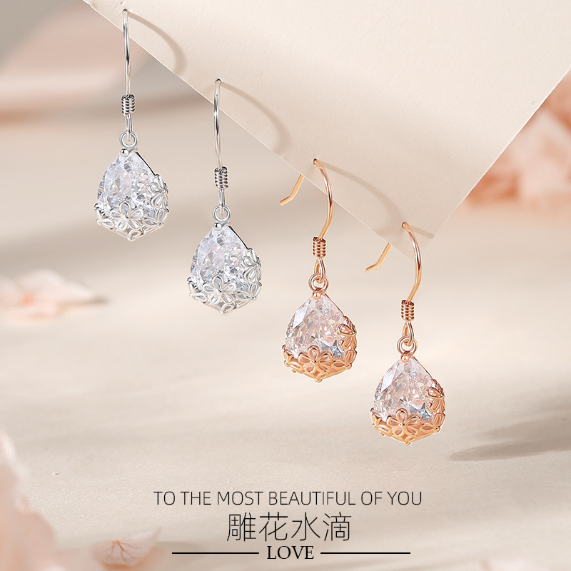S925 plata tallada gota de agua ZIRCON pendientes de moda de las mujeres de lujo estilo diamante Stud pendientes para novia regalo joyería al por mayor