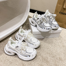 zװٴϵЬŮ2025ļ¿͹Сըe\Ь