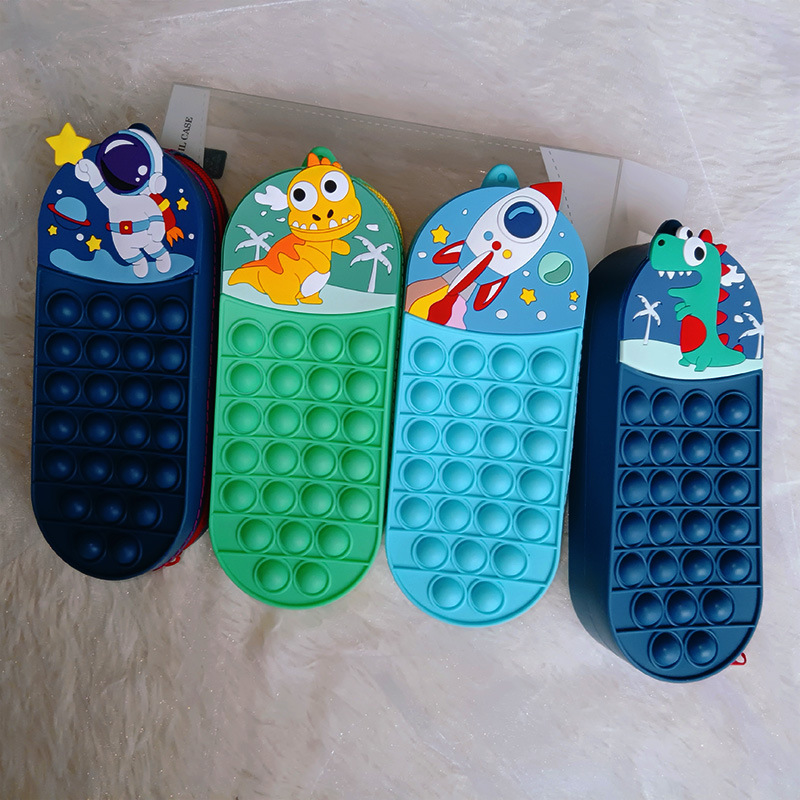 The JX Amazon Mouse-Killing Pioneer Cartoon Creative Silicone Stress-Relief Pen Case, Bubble Pen Bag, New Pen Box