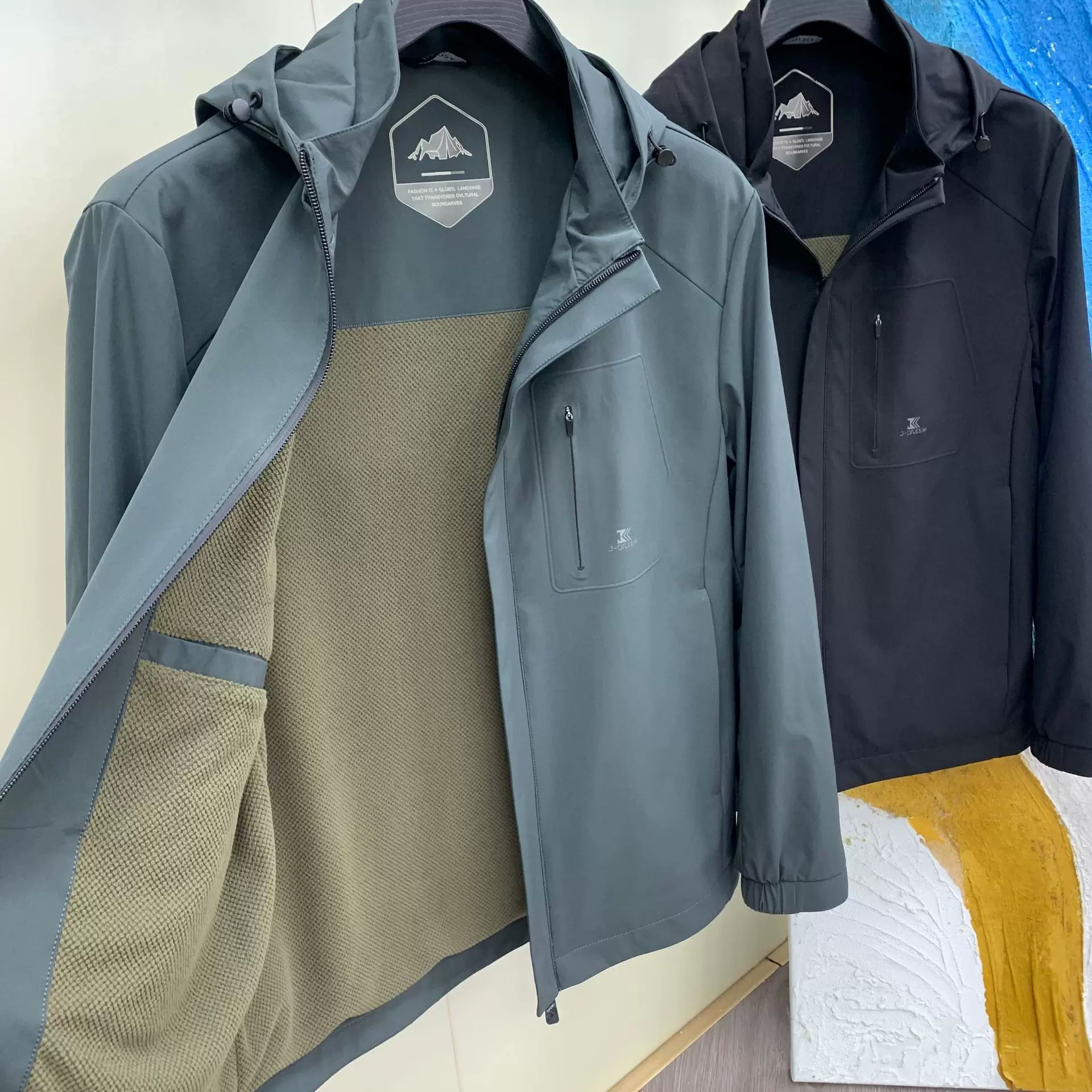 男士夹克外套摇粒绒保暖新款爸爸秋冬装中老年40岁50连帽子可拆卸