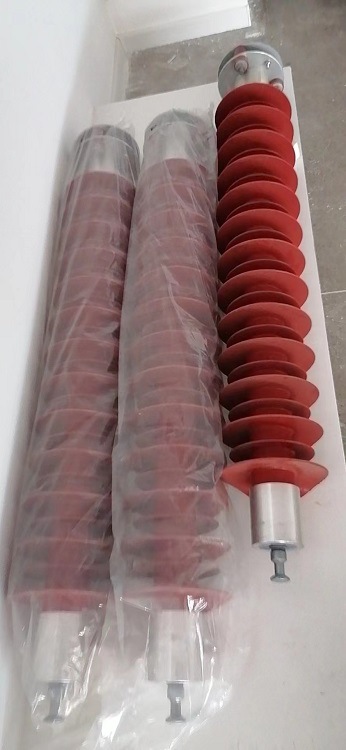 氧化锌避雷器  型号 YH10W5-108/281+JCQ3A 库号 M376314