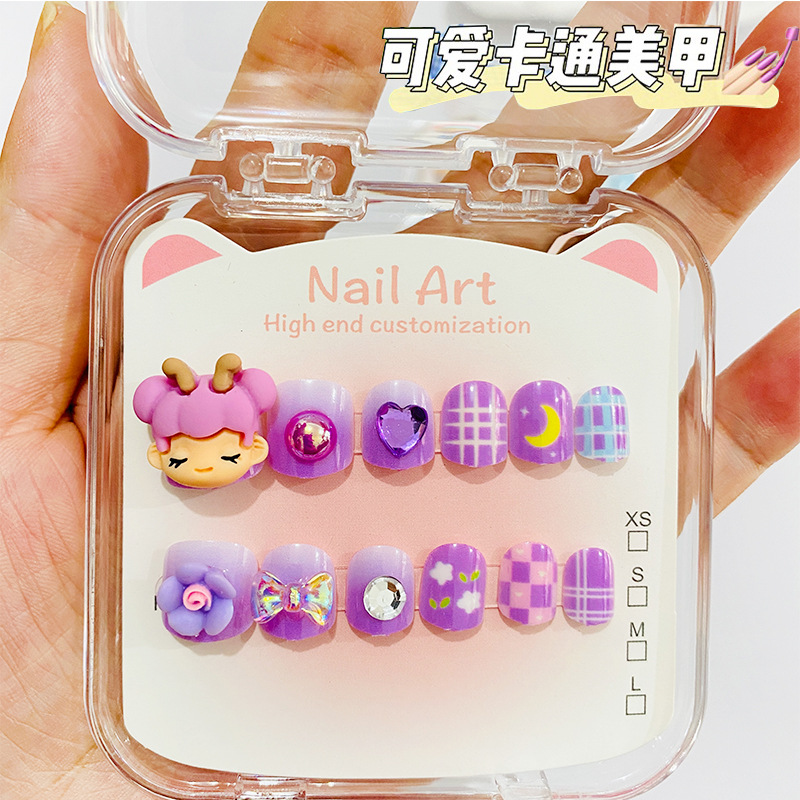 (2개) 새로운 어린이 네일 스티커 귀여운 인형 스테레오 베어 여자를위한 네일 재사용 가능한 패션 네일 스티커 도매