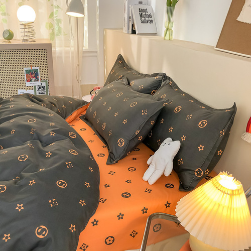 Minimalist Aloe Cotton Flannel Four-Piece Set for Men, Grid Striped Student Dorm Three-Piece Bed Sheet and Cover Set