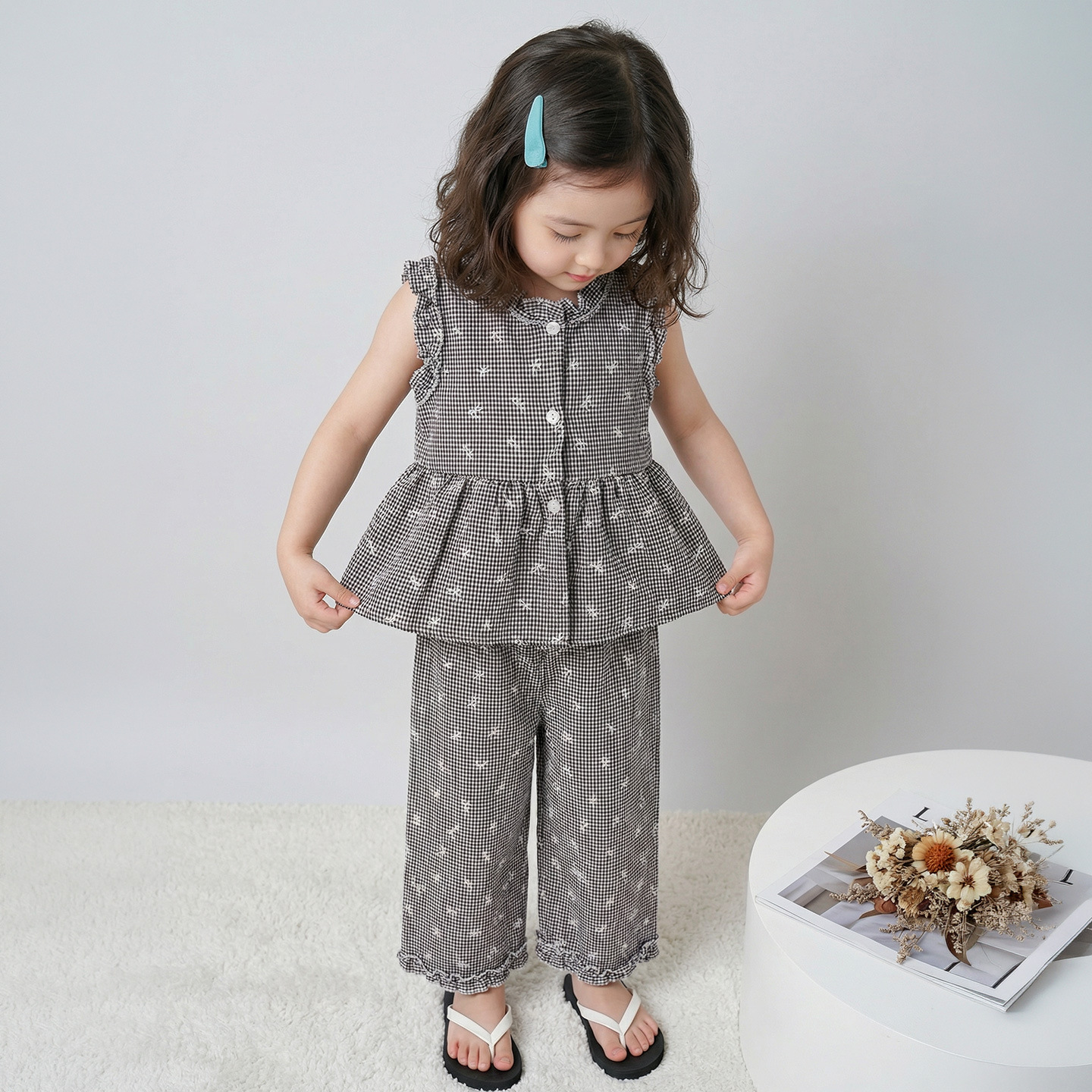 Trajes de niñas de verano nuevos chalecos de encaje de niñas de verano de dos piezas de niñas pantalones de ropa infantil al por mayor
